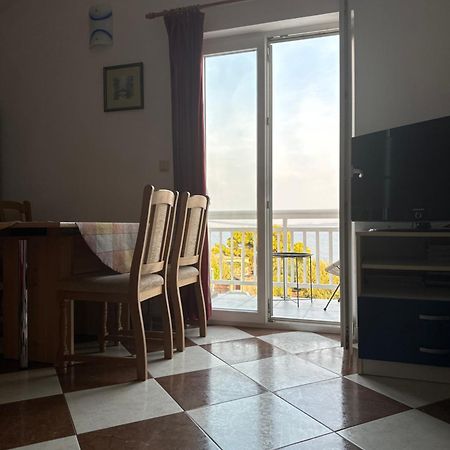 Apartmani Mlikotic Dugi Rat Exterior photo