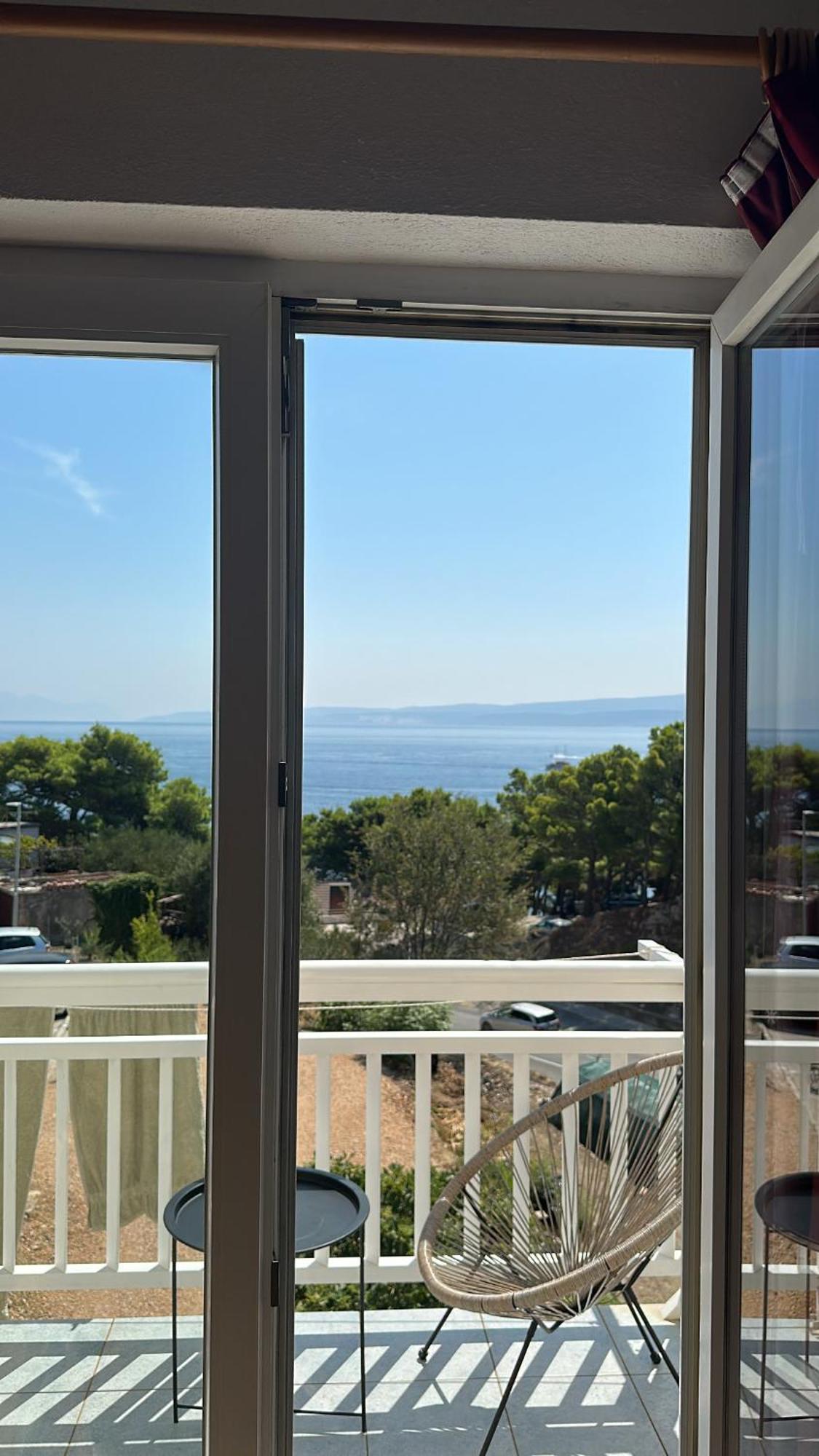Apartmani Mlikotic Dugi Rat Exterior photo